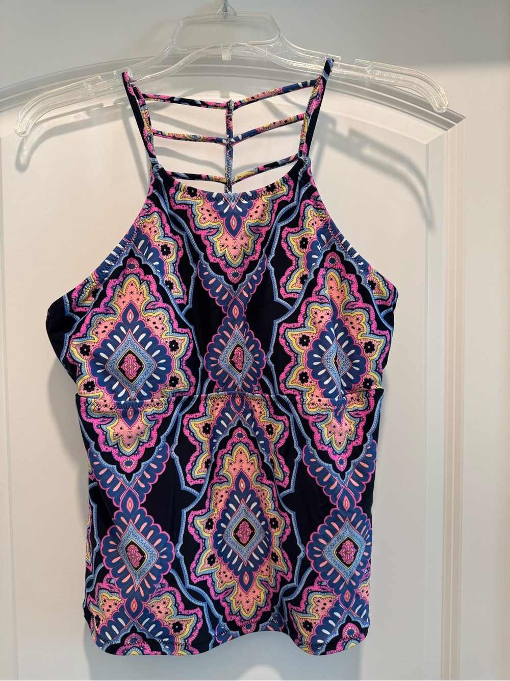 Raisins Strappy High-Neck Tank Top